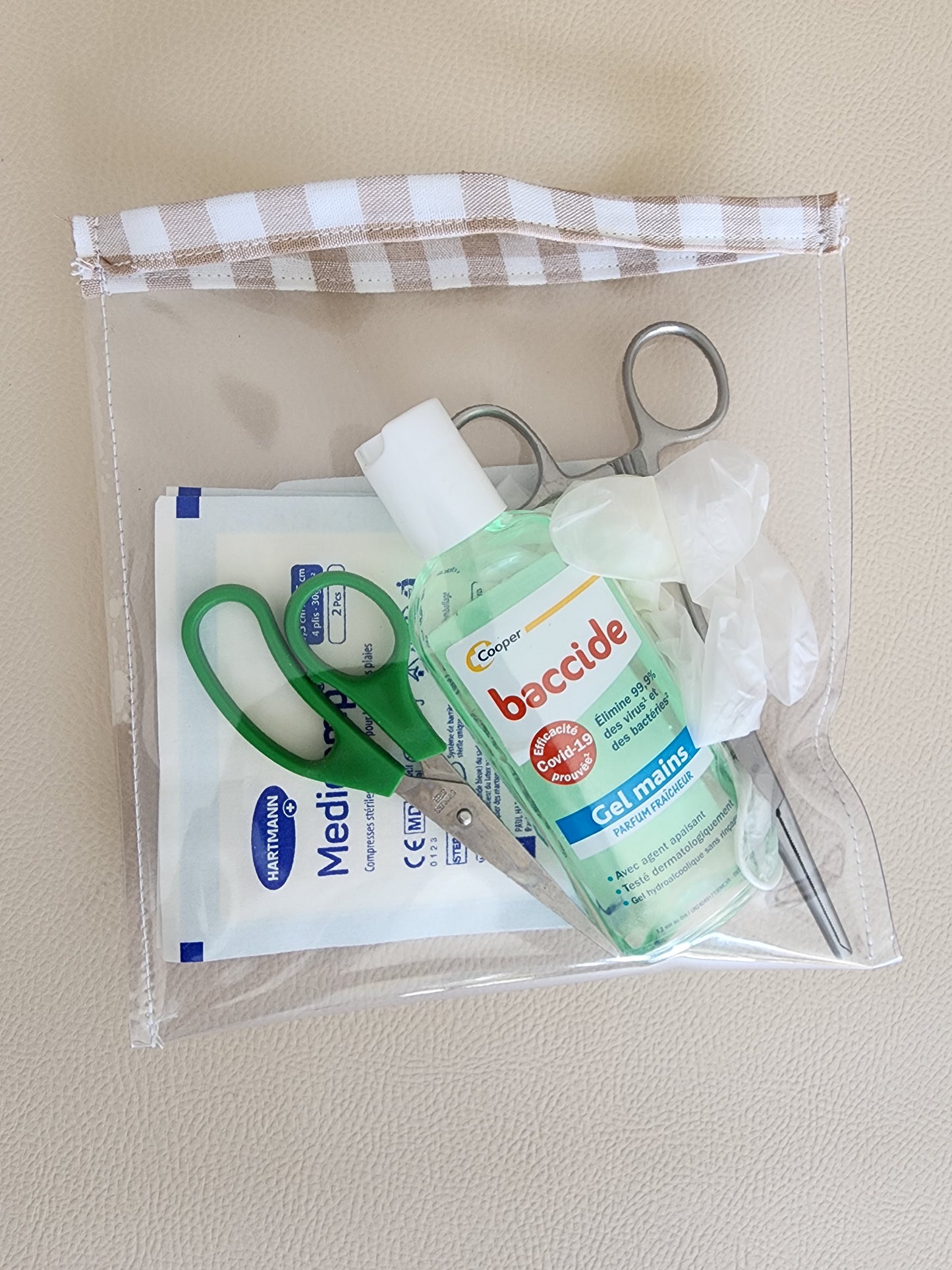 Pochette nomade de soins