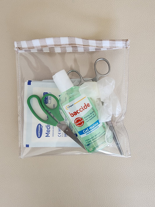 Pochette nomade de soins